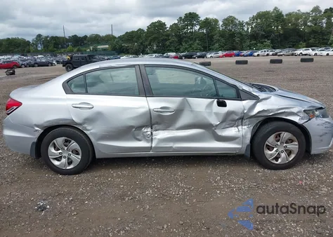 2015 Honda Civic Lx z USA, uszkodzony, nr VIN 19XFB2F57FE217449